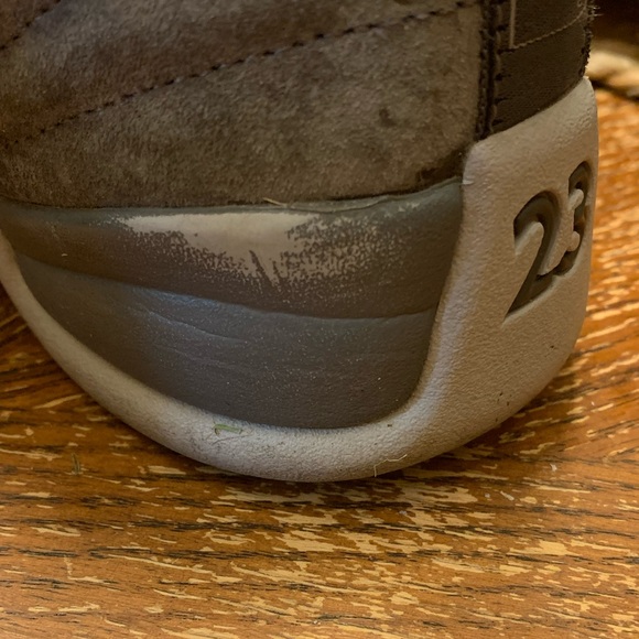 Grey Jordan 12 - Picture 3 of 3